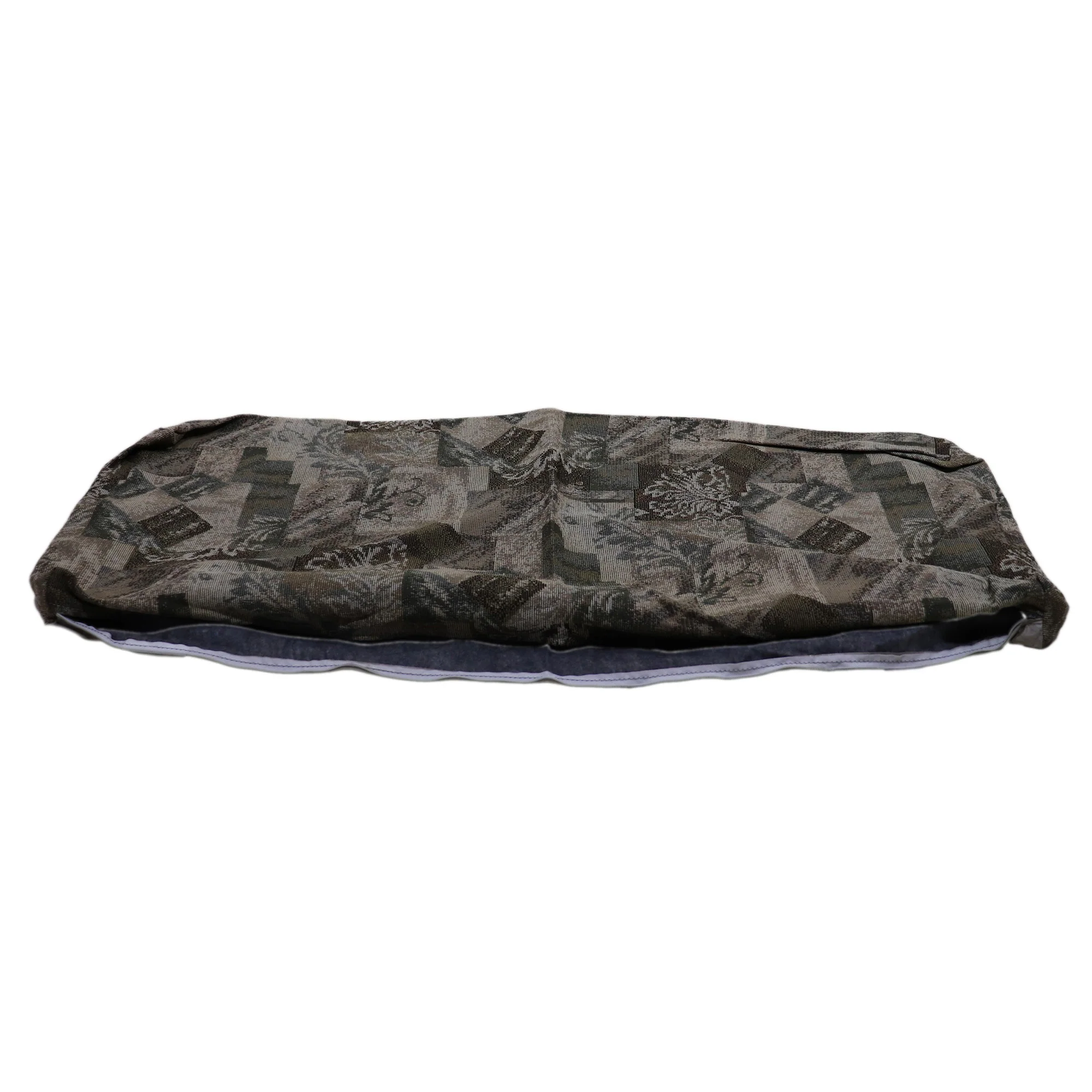 2011 Sun Valley Cushion Cover - Image 3