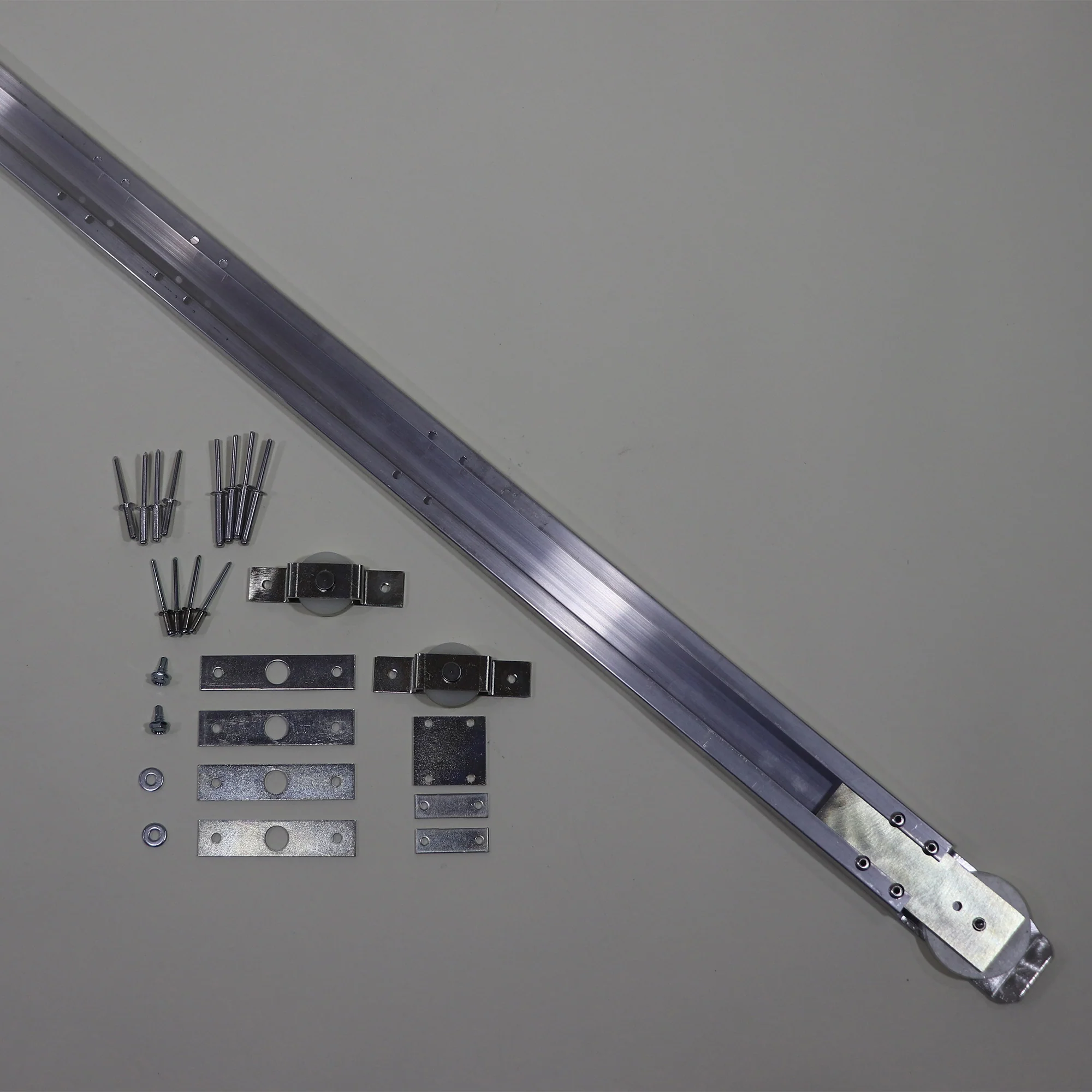 Universal Bed Rails For Units Built Before 1997 - Image 2