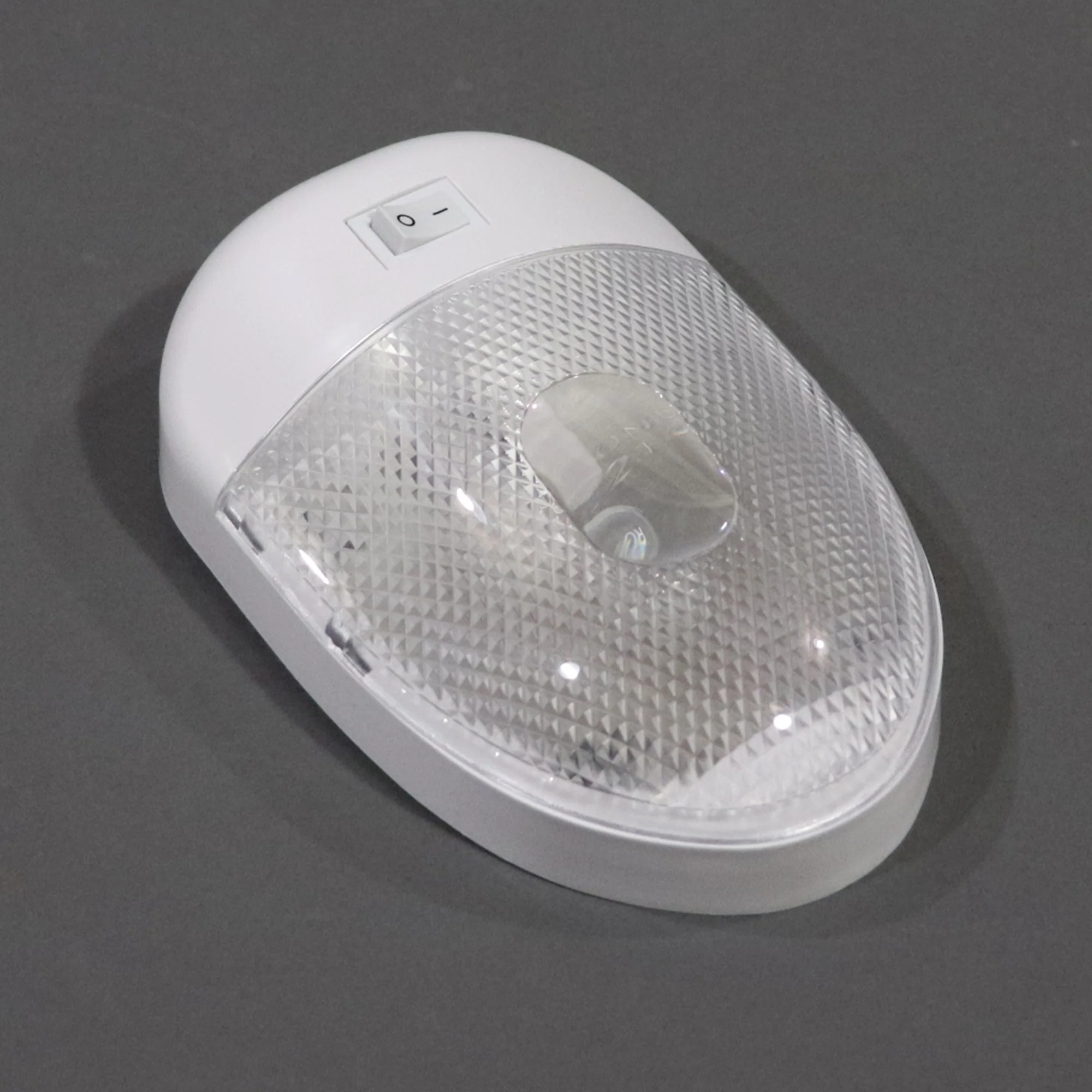 Single Ceiling Light - Image 3