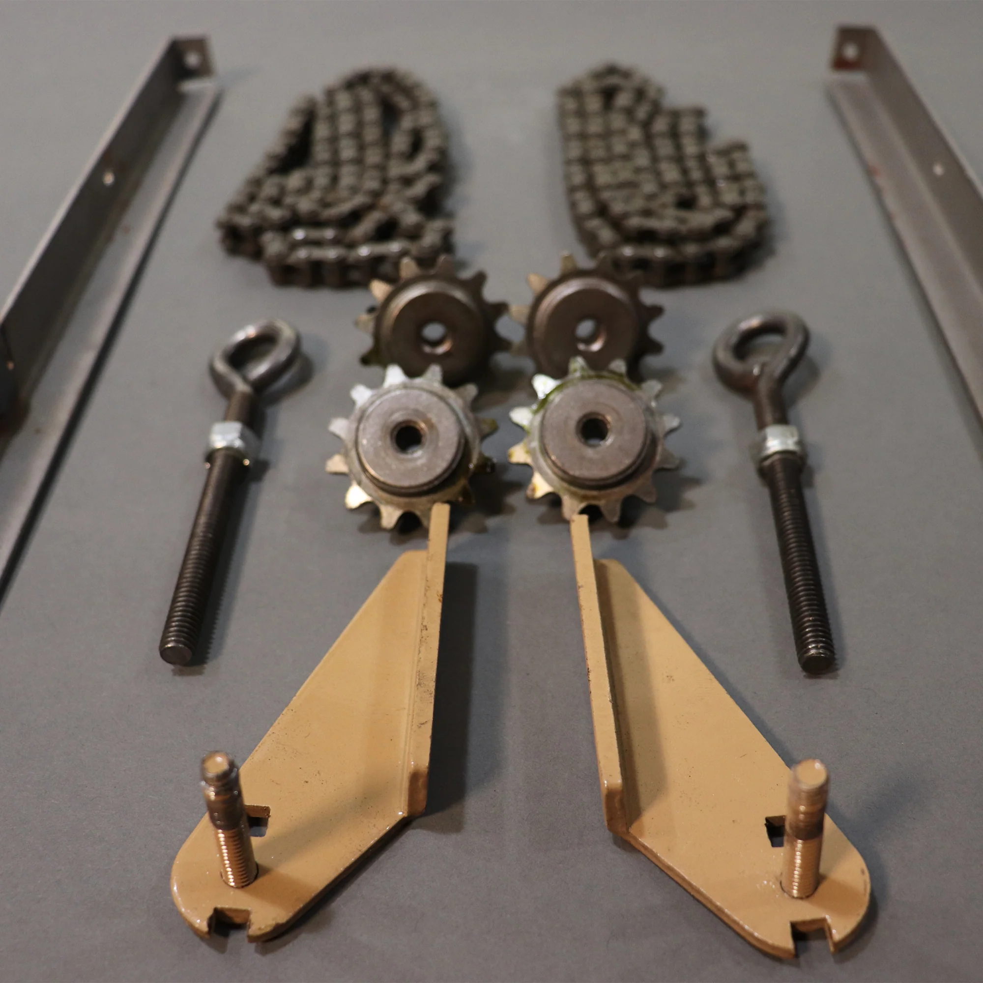 Galley Lift Hardware Kit 17 Inch Used - Image 5