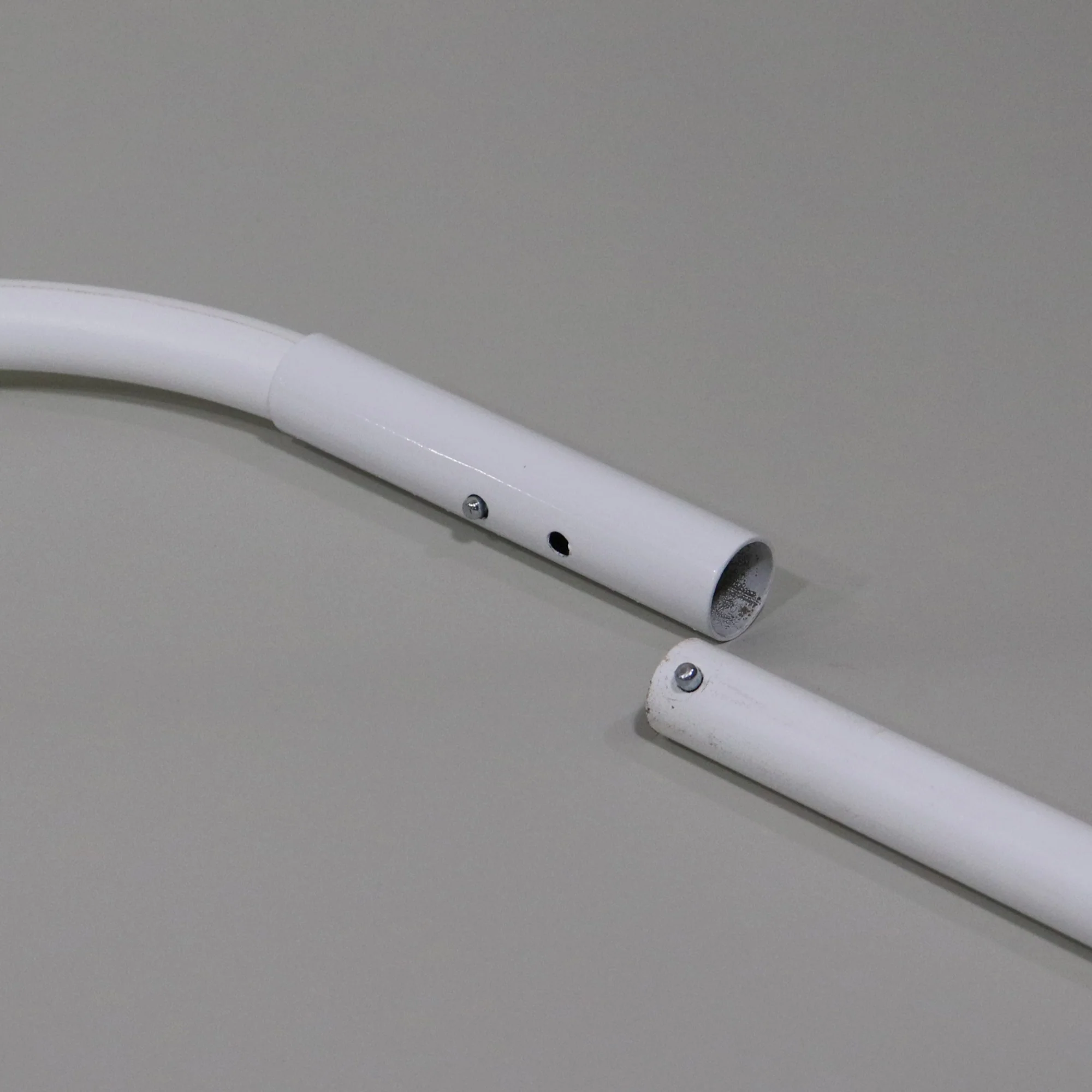 Click Lock Glide Out Bow 71 X 44 Used - Image 6