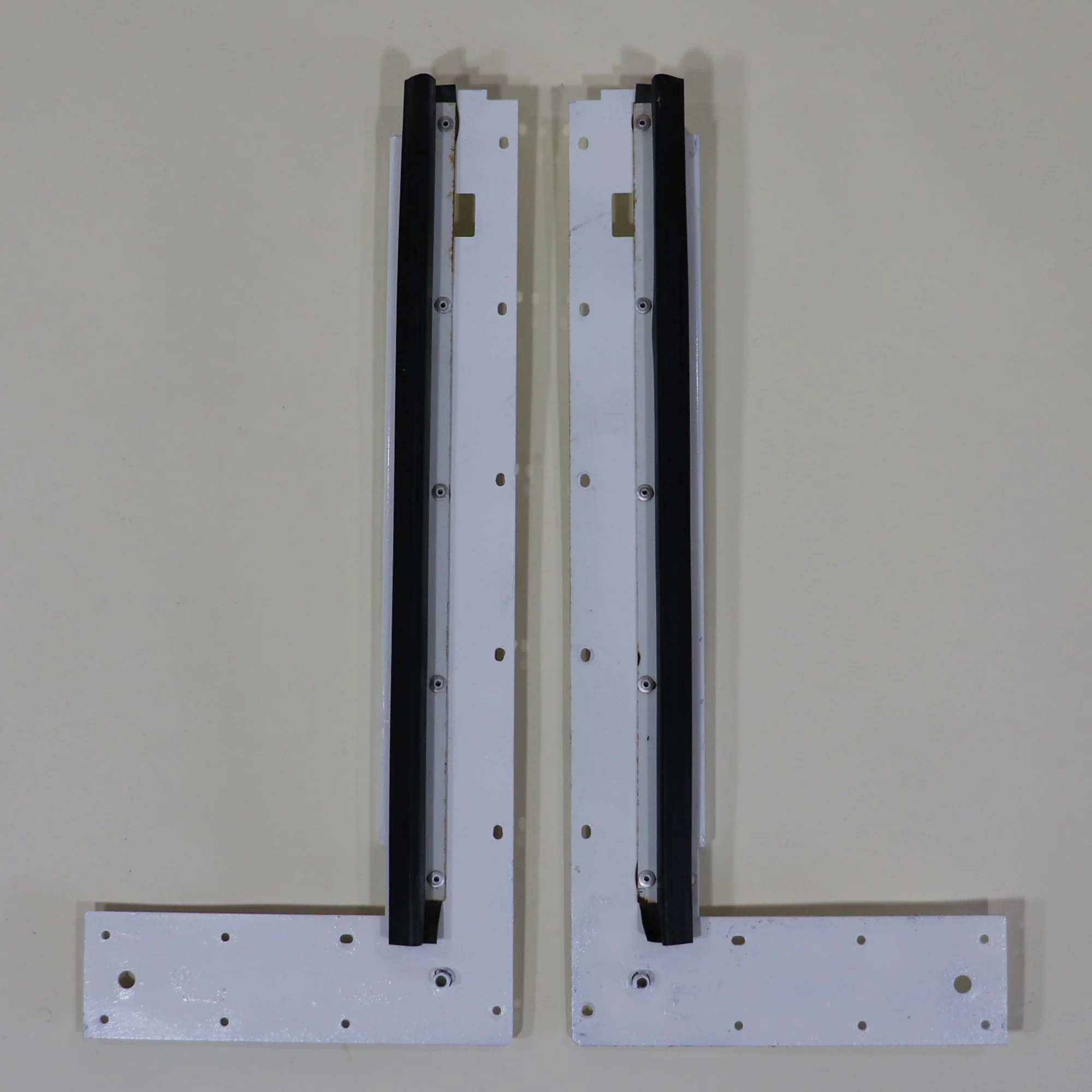 White Stepper Door Bulkheads Used